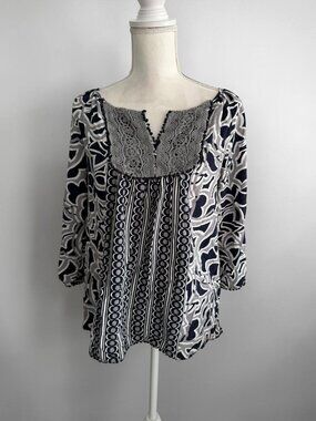 CROWN & IVY 3/4 Sleeve Tunic Top Size Medium